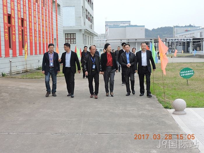 温州市市委常委、宣传部长胡剑谨一行莅临J9国际站调研
