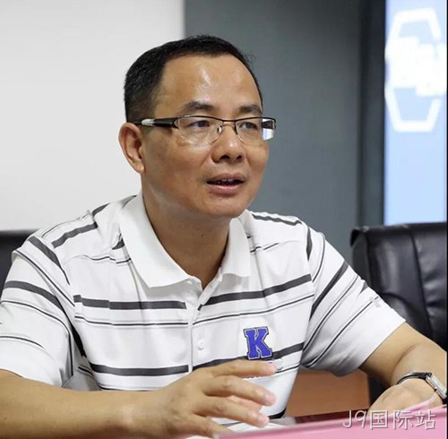 温州肯恩大学副校长 郑晓东 温州肯恩大学副校长 郑晓东